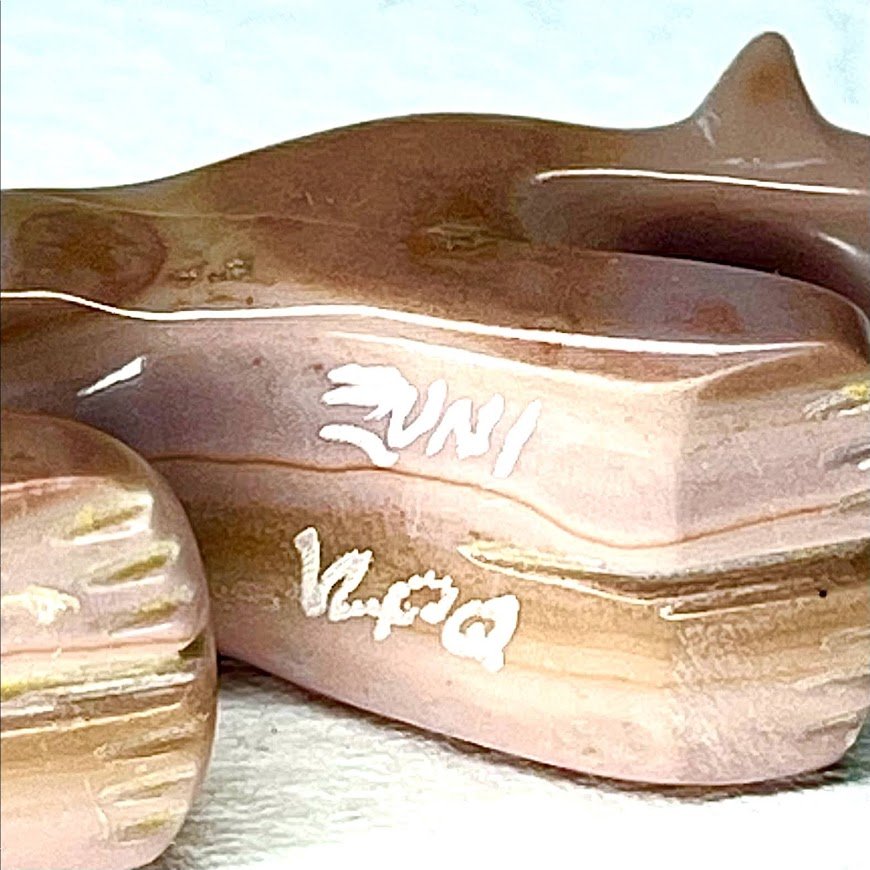 Zuni Spirits is proud to represent a variety of Zuni fetish carvers, including Vernon Lunasee & Prudencia Quam!