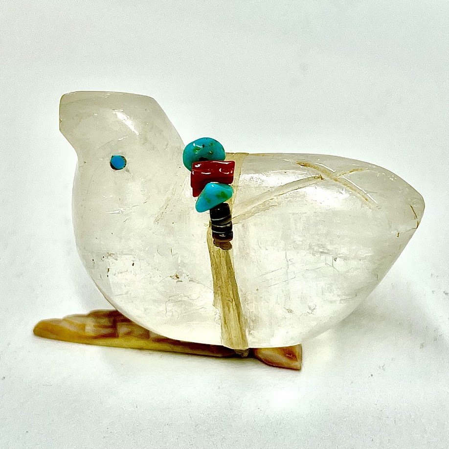 Zuni Spirits is proud to represent a variety of Zuni fetish carvers, includingLena Boone!