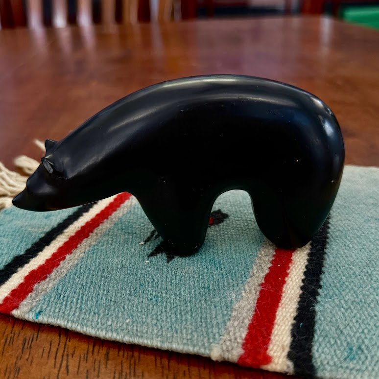 Zuni Spirits is proud to represent a variety of Zuni fetish carvers, including Unknown| Jet Bear!